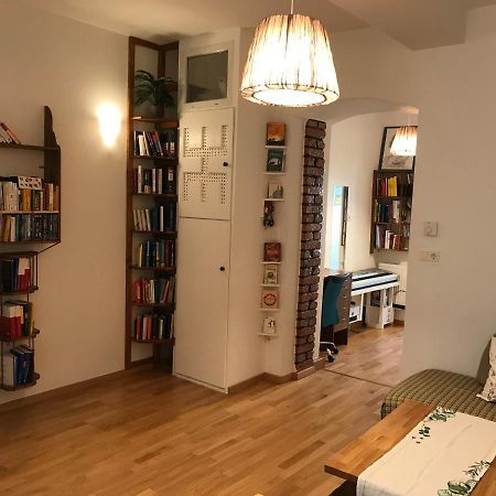 Nice Apartment Near Schoenbrunn And Downtown Wien Eksteriør bilde